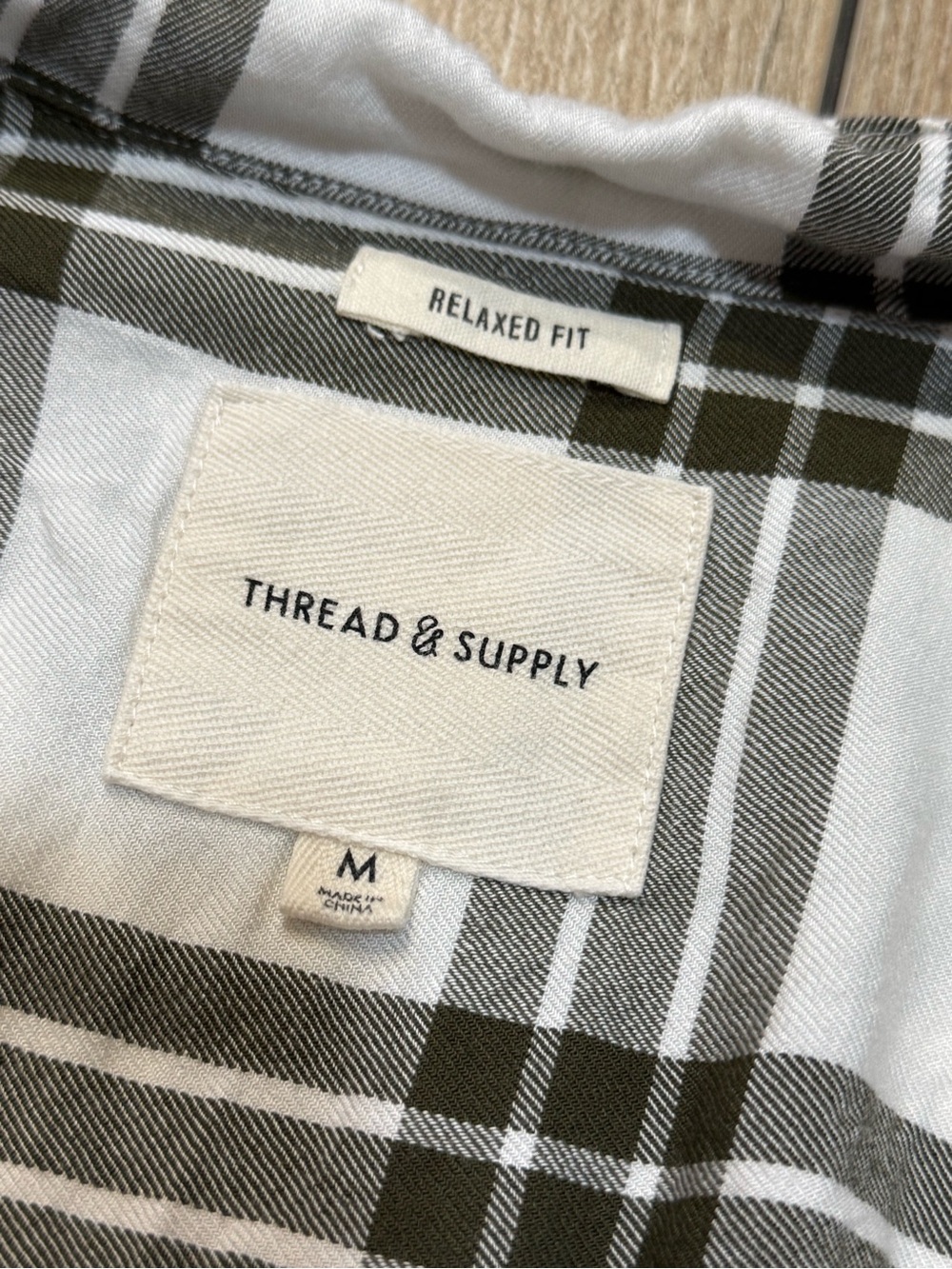 Thread & Supply Cream &  Green Plaid Long Sleeve Button Down Shirt Medium - Picture 13 of 15